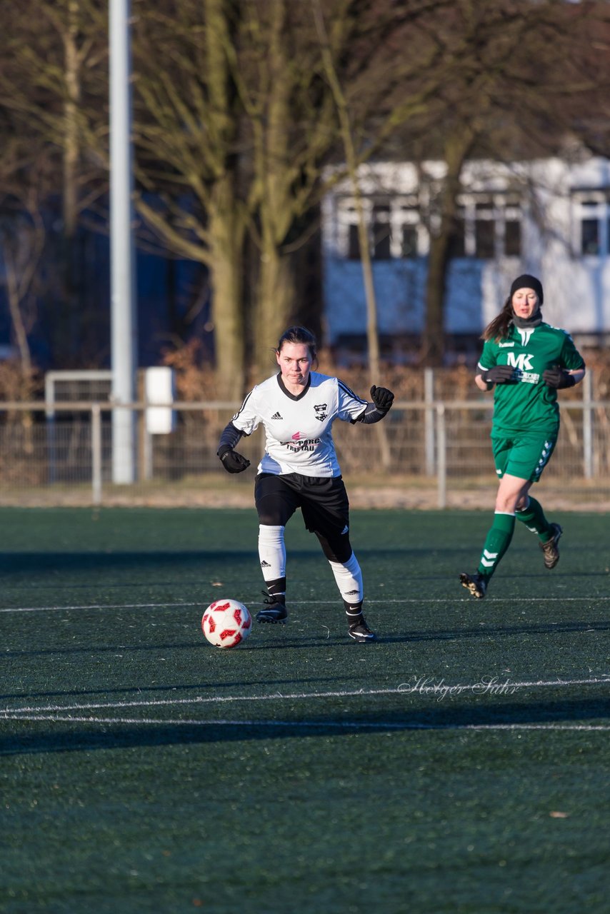 Bild 218 - Frauen SG Holstein Sued - SV Gruenweiss-Siebenbaeumen : Ergebnis: 0:2